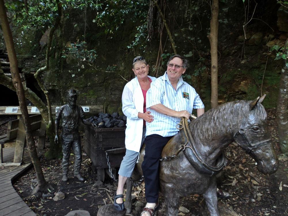 we miner statue
